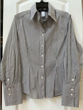 Jones New York Button Down Blouse